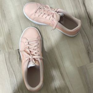 Pink Nike Sneakers